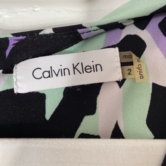 Calvin Klein Geometric Pattern Faux Wrap Dress - Picture 9 of 10